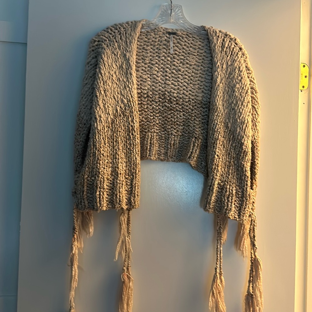 Free people chunky knit bolero vest in beige ombré size medium
